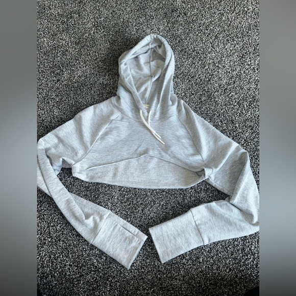 OFFLINE BY AERIE FLEECE SHRUG - Picture 1 of 6